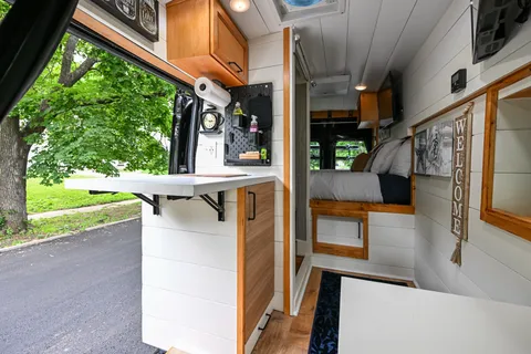 Luxury Camper Van for Camping, Trips & Events- KC Delivery (25 Miles)