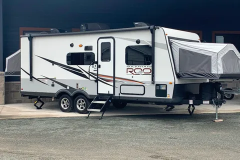 Rockwood Roo 233S Hybrid