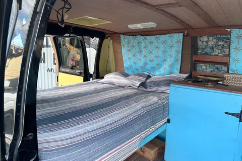 Good vibes Maui Camper Van