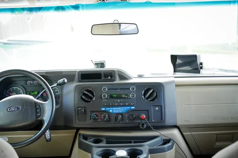 Yatra 1 - Ford Majestic