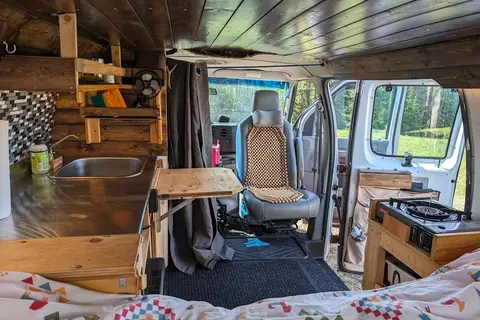 Ford E250 Campervan