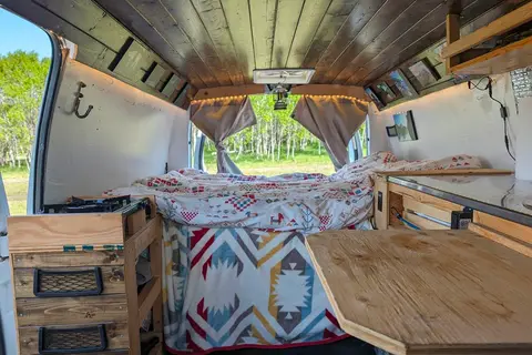 Ford E250 Campervan