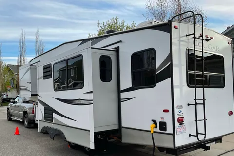 Kim's Keystone Cougar Fifth Wheel