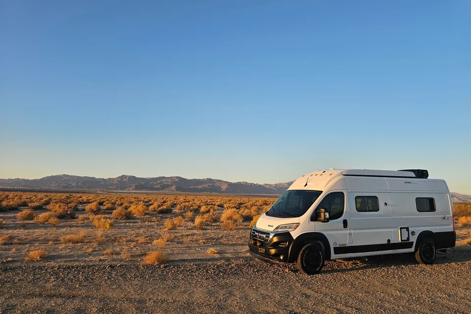 Wayne's Winnebago Solis 59px Class B