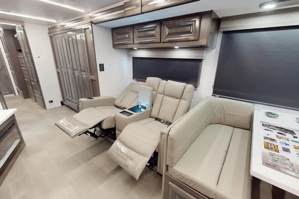 Luxury 2022 Georgetown  GT7-Travel and Camp in style