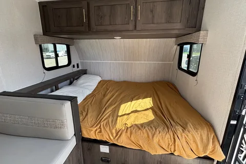Family-Friendly Viking 17BH | Sleeps 5 | Pet Friendly | Delivery Available