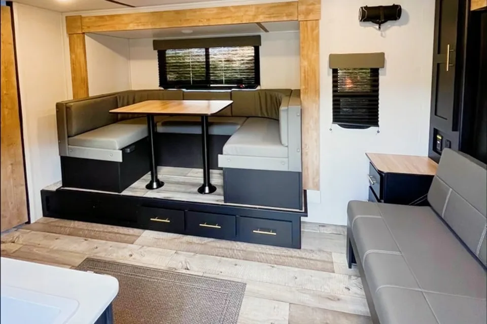 Make Memories in this Gorgeous Mini Bunk House