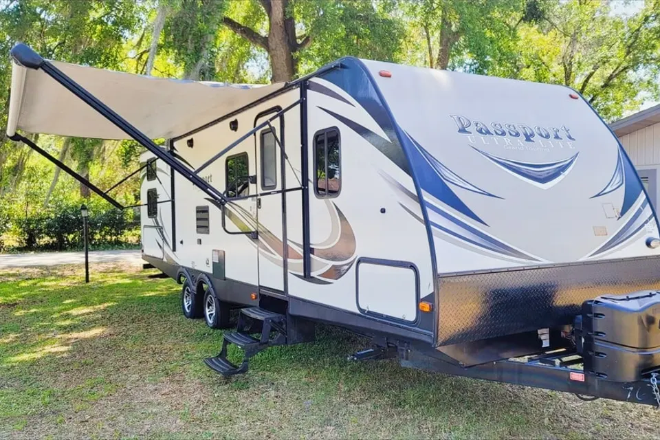 Antoinette's Keystone Passport Ultra Lite Grand Touring 2920 BH Travel Trailer