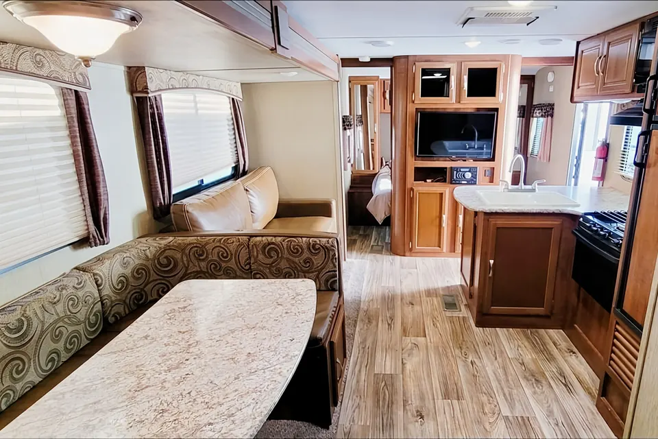 Antoinette's Keystone Passport Ultra Lite Grand Touring 2920 BH Travel Trailer