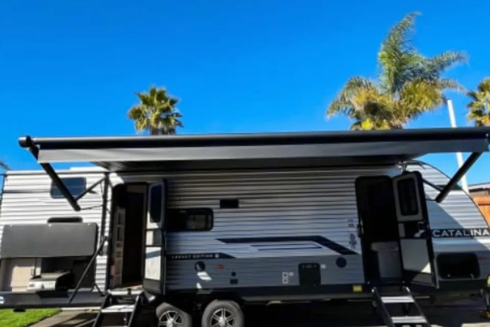 T5 - 2025 Catalina Legacy Edition 2025