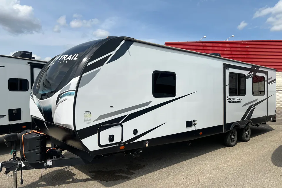 Ignition's Heartland 28RKDS North Trail Travel Trailer