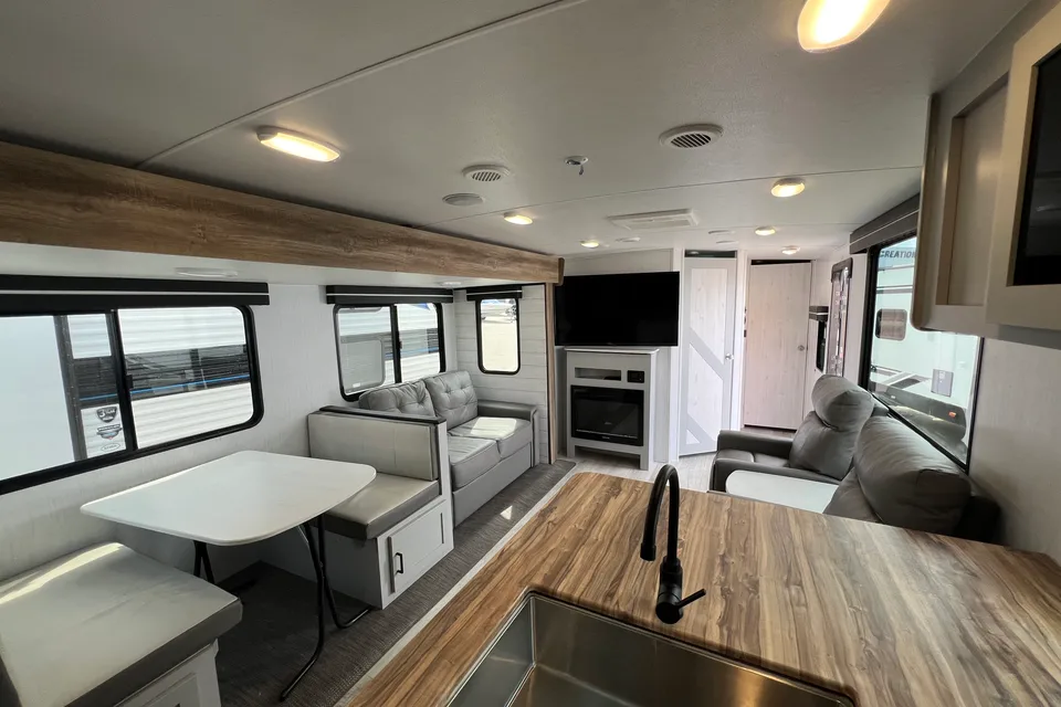 Ignition's Heartland 28RKDS North Trail Travel Trailer