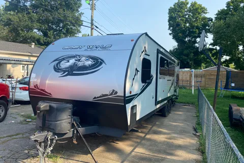 David's Forest River Grey wolf black label Travel Trailer