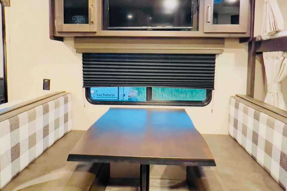 Erwin's Grand Design Transcend Xplor 247BH Travel Trailer