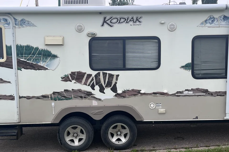 Raquel's Dutchmen Kodiak Hybrid