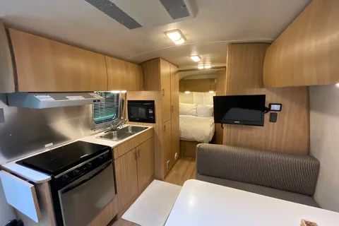 Airstream Safari Travel Trailer