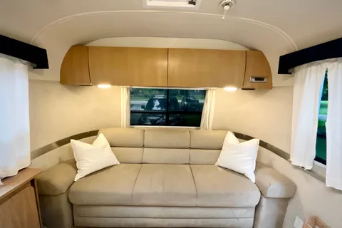 Airstream Safari Travel Trailer