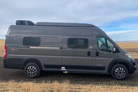 2025 Vandalf the Grey Winnebago Solis 59px Class B