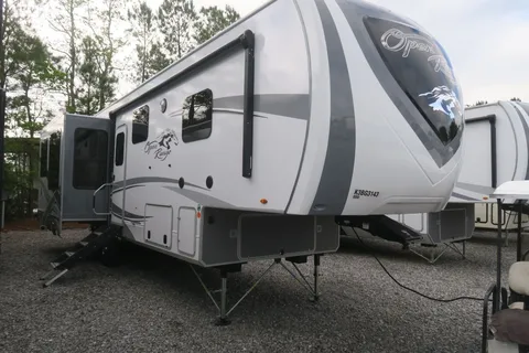 Lisa's Highland Ridge RV Open Range 314RLS