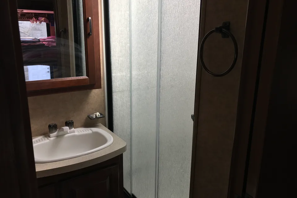 2015 - Forest river sunseeker 3170