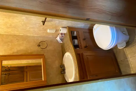 Craven Comfort Jayco Eagle Fifth Wheel