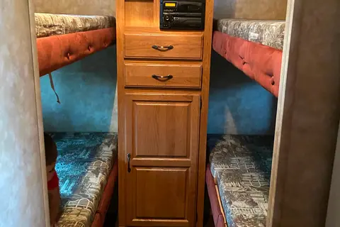 Craven Comfort Jayco Eagle Fifth Wheel