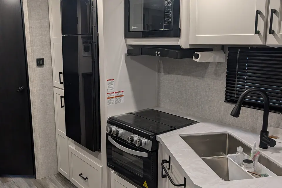 Lynn's Jayco Jay Flight SLX 262RLS Travel Trailer