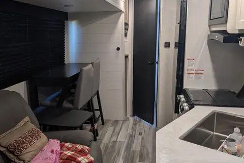 Lynn's Jayco Jay Flight SLX 262RLS Travel Trailer