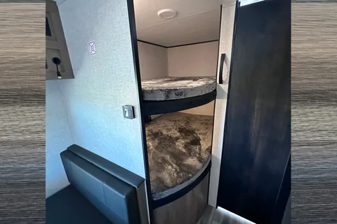 Dylan's Jayco Jayflight SLX