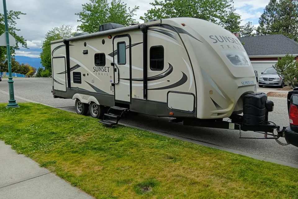 LADY SUNSET TRAIL Travel Trailer