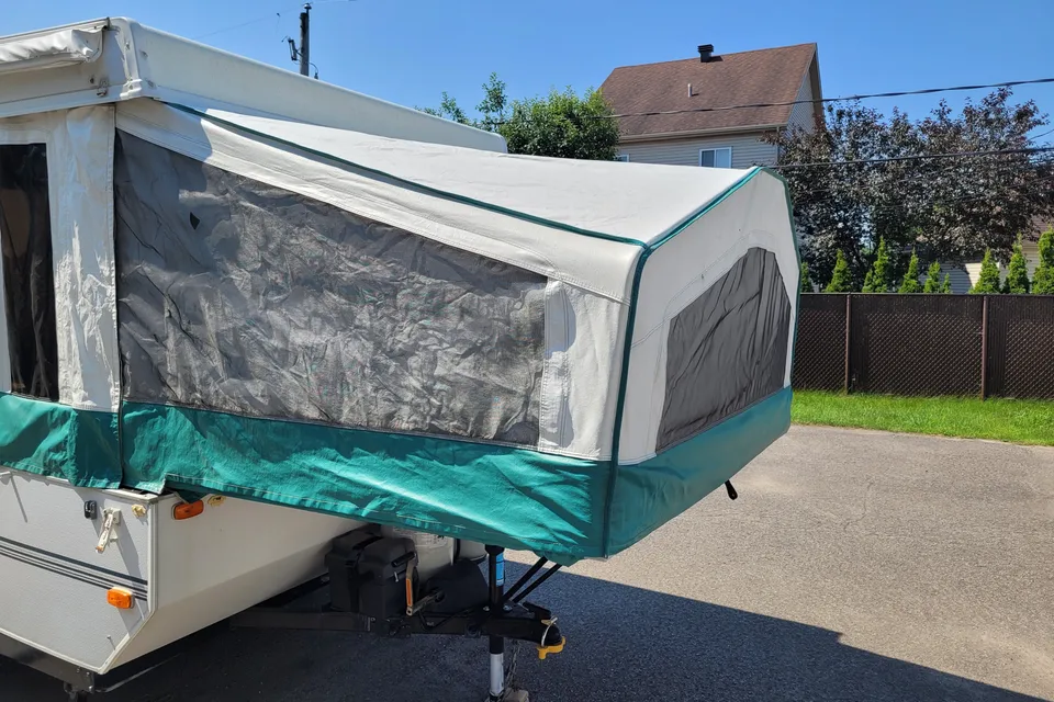 steph's Rockwood Freedom Tent Trailer