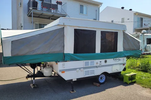 steph's Rockwood Freedom Tent Trailer