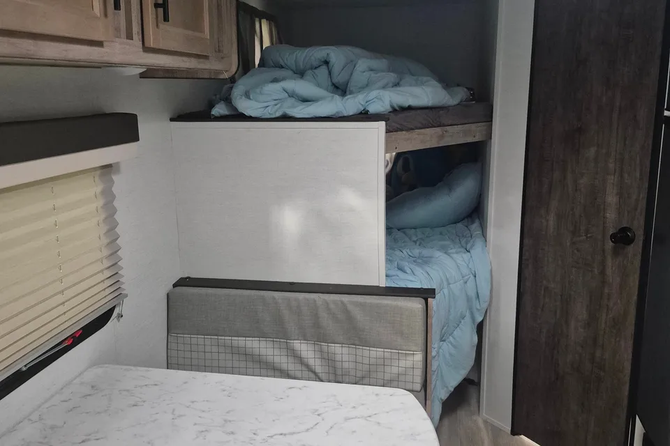 Amanda's Grand River 22ft grand river Travel Trailer