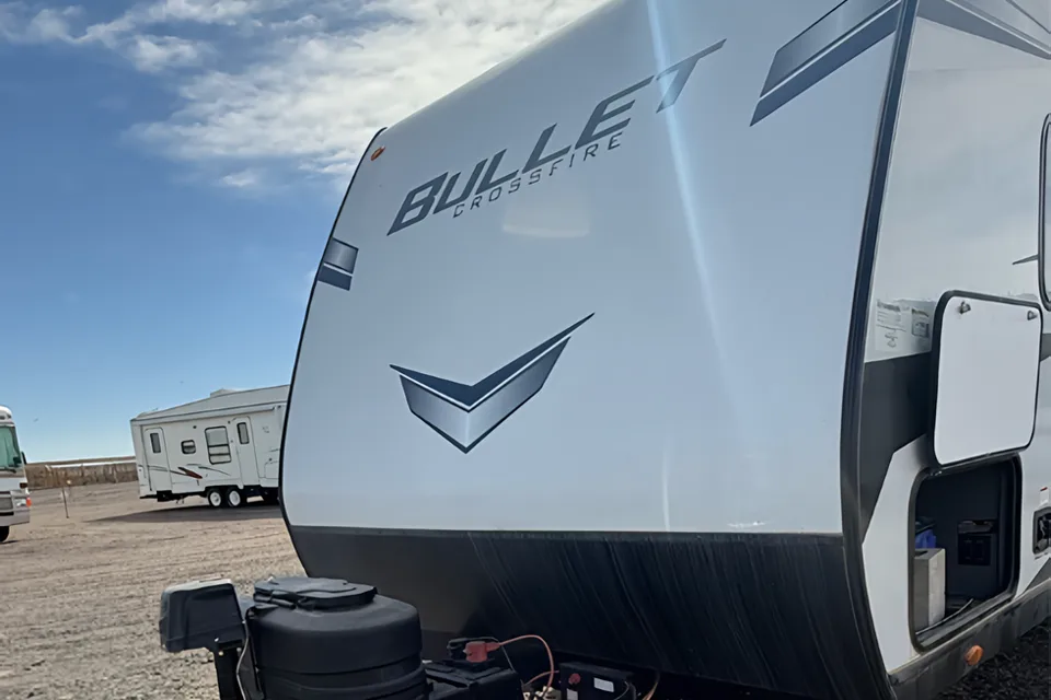 'Billie' 2023 Keystone RV Bullet Crossfire ACO2400