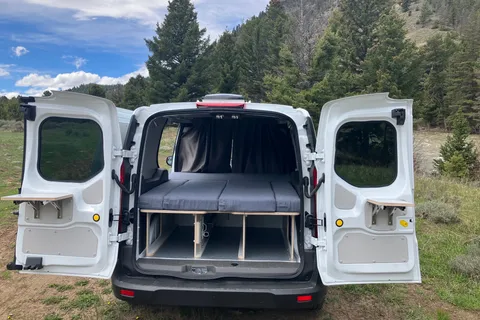 Bob's Contravans Campervan North America Edelweiss Campervan