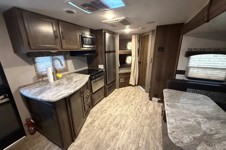 KZ connect 241 bhk Travel Trailer