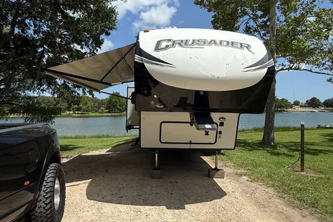 Cowboy Crusader Lite Fifth Wheel