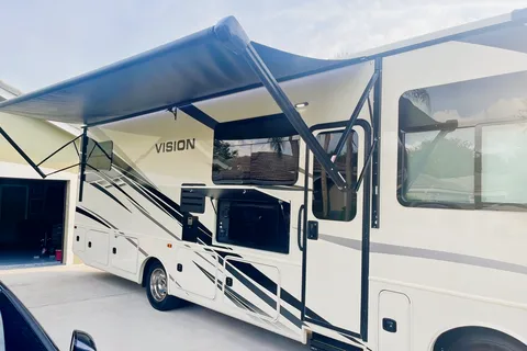 Class A - Entegra Coach Vision “Lala’s Hideaway”