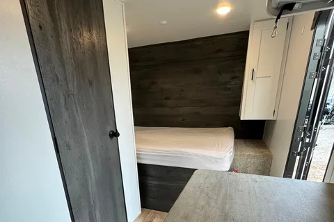 Viktoriya’s Hideout 2022 Travel Trailer
