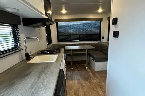 Viktoriya’s Hideout 2022 Travel Trailer