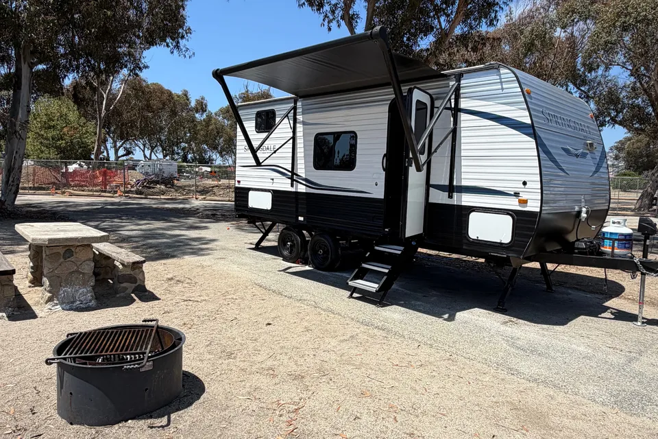 Keystone Springdale Mini 2010BH Travel Trailer