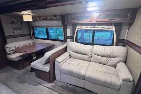 Jayco Whitehawk Travel Trailer