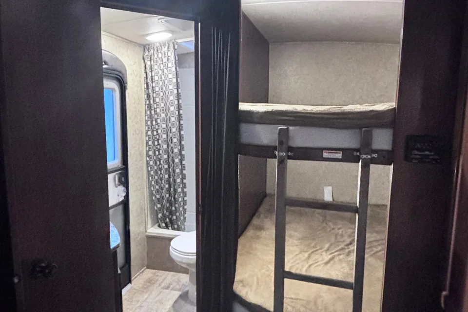 Jayco Whitehawk Travel Trailer