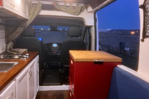 Black Hills Nomad-Self Build Class B