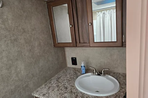 25ft. Forest River Coachmen Clipper Travel Trailer