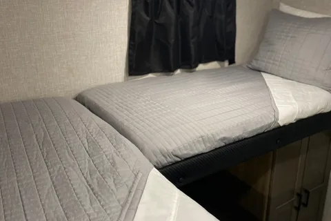2025 Jayco Valet Bunkhouse | Sleeps 10 | Endless Hot Water | Delivery Only