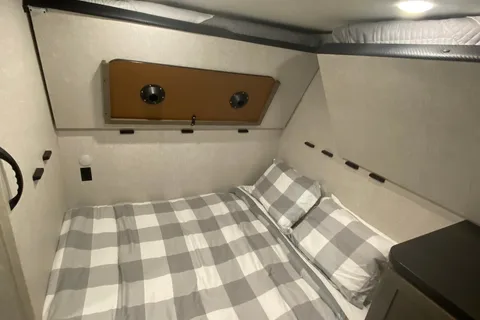 2025 Jayco Valet Bunkhouse | Sleeps 10 | Endless Hot Water | Delivery Only