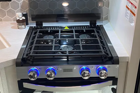 2025 Jayco Valet Bunkhouse | Sleeps 10 | Endless Hot Water | Delivery Only