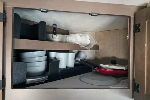 Fireside RV's 2019 Thor Motor Coach Majestic 28A - LMI1519