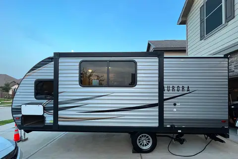 Felix's Forest River Aurora 18bhs Travel Trailer